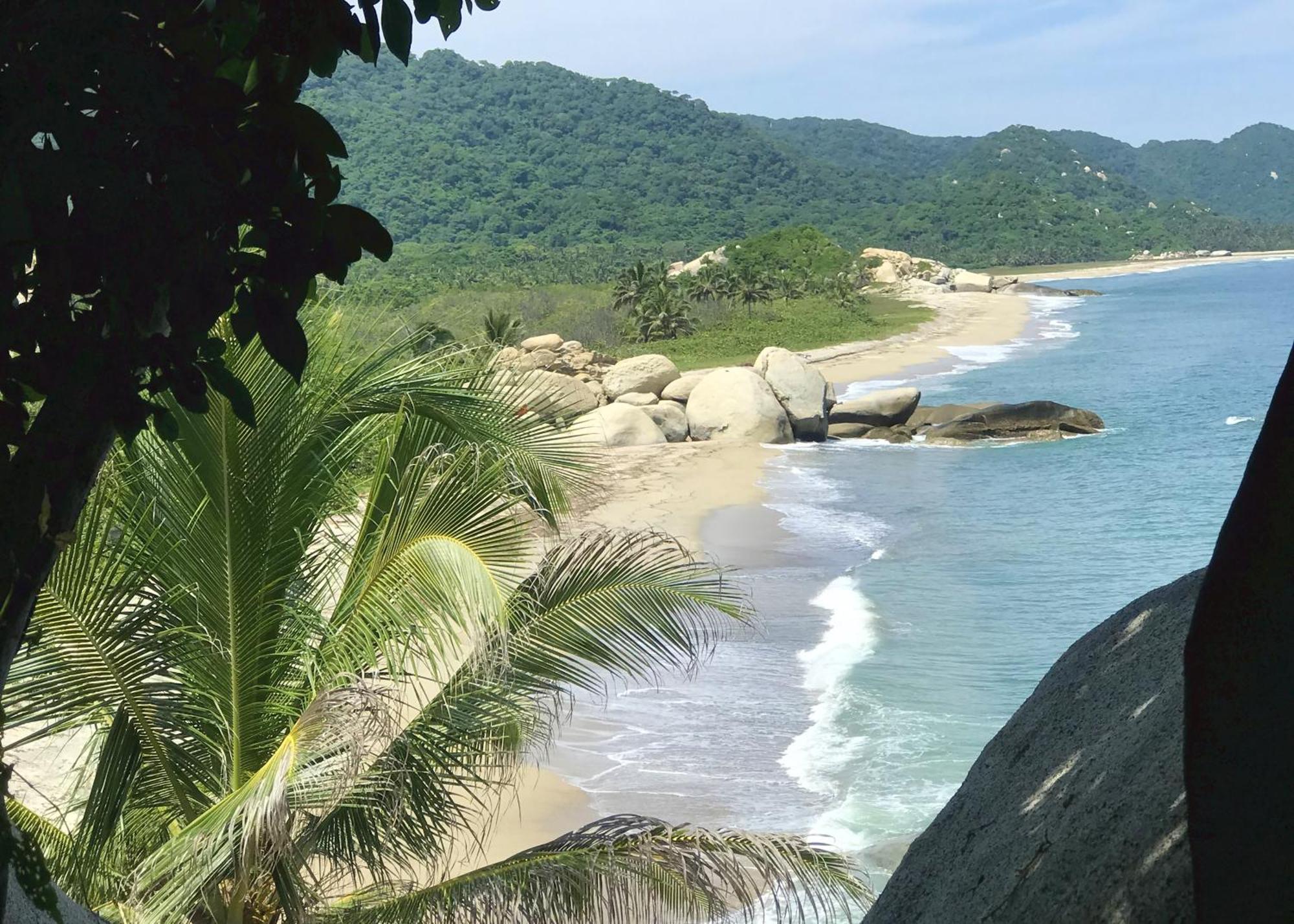 ホテル Muchosur Santa Marta エクステリア 写真